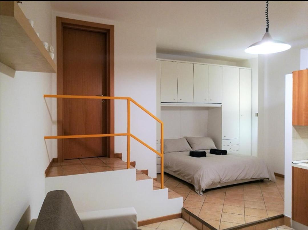 Farolfi Apartments Carracci Bologna Eksteriør billede