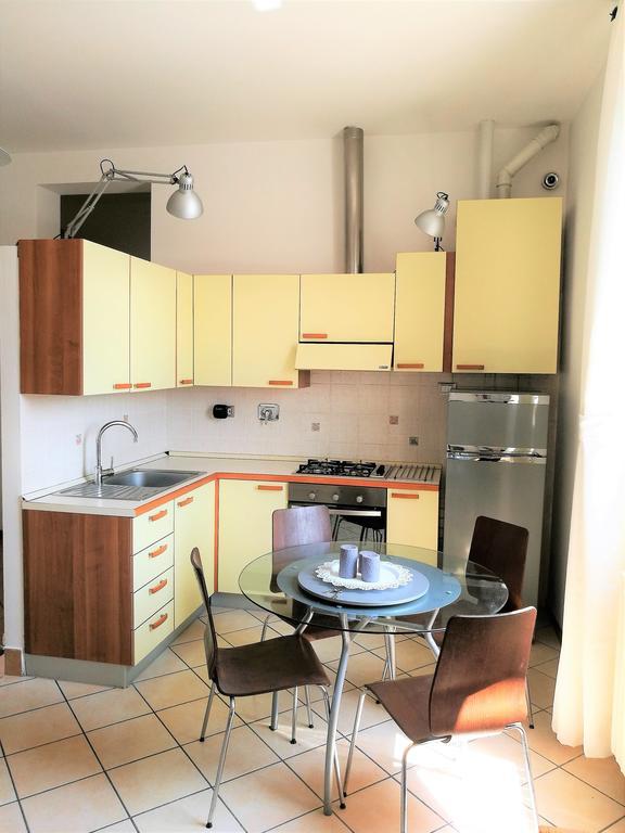Farolfi Apartments Carracci Bologna Eksteriør billede